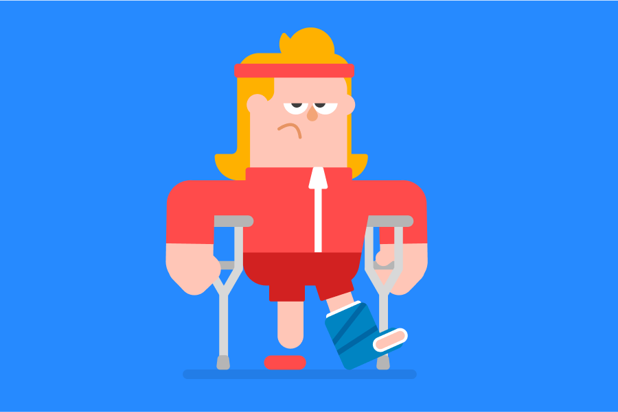 Eddy est debout avec des béquilles, un pied dans le plâtre, l’air blasé