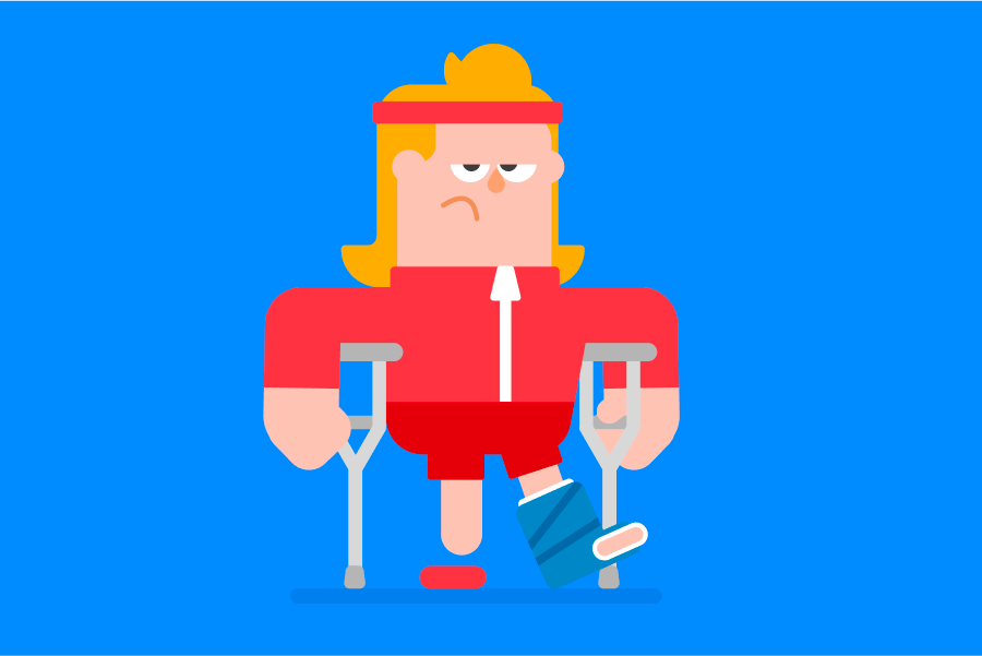 Eddy hat einen Gips am Bein und stützt sich auf zwei Krücken. Er sieht enttäuscht aus.