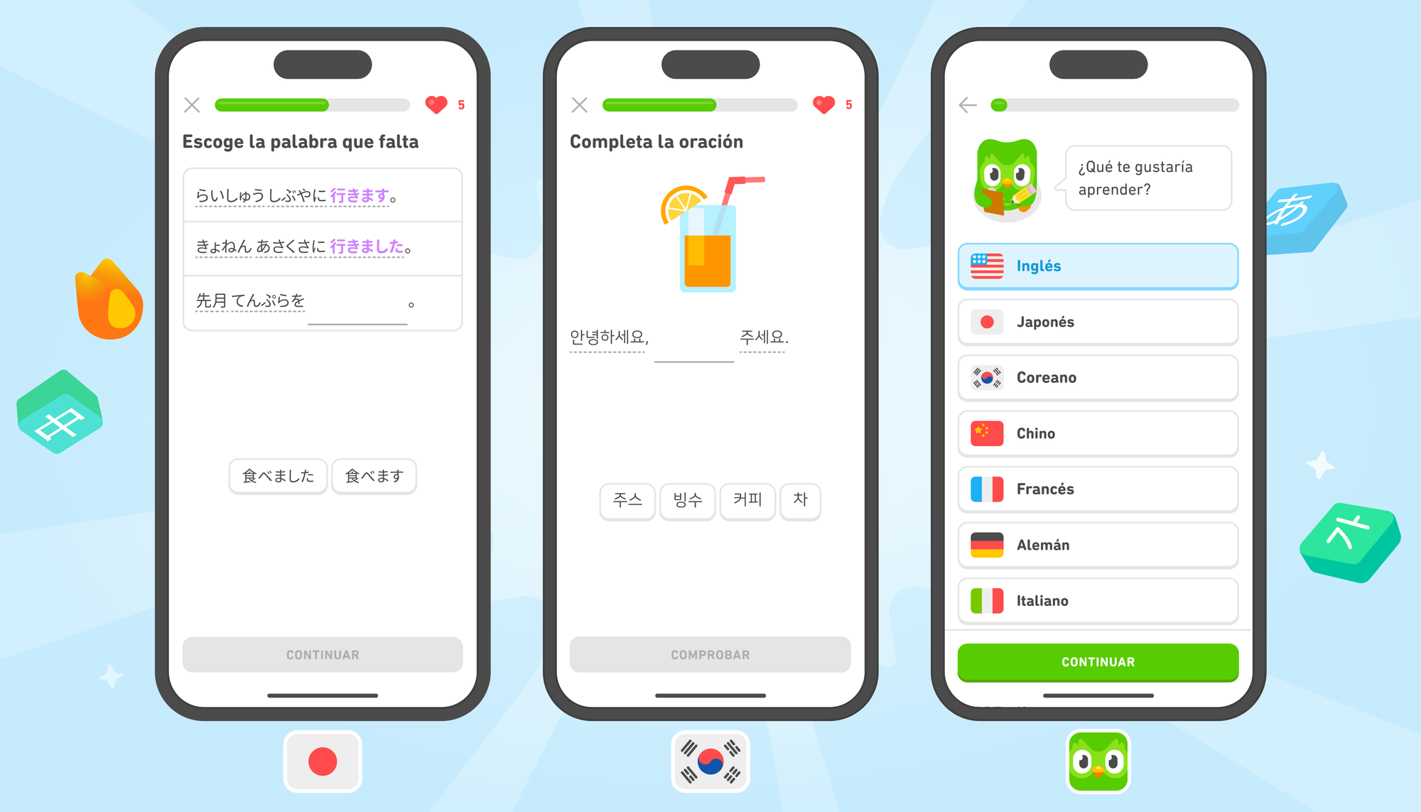 Tres capturas de pantalla de la app. La de la izquierda muestra un ejercicio del curso de japonés, la del medio muestra un vaso de jugo encima de un ejercicio titulado “Completa la oración”, y la de la derecha muestra a Duo el búho sobre una lista con los cursos de idiomas: inglés, japonés, coreano, chino, francés, alemán e italiano. La lista continúa.