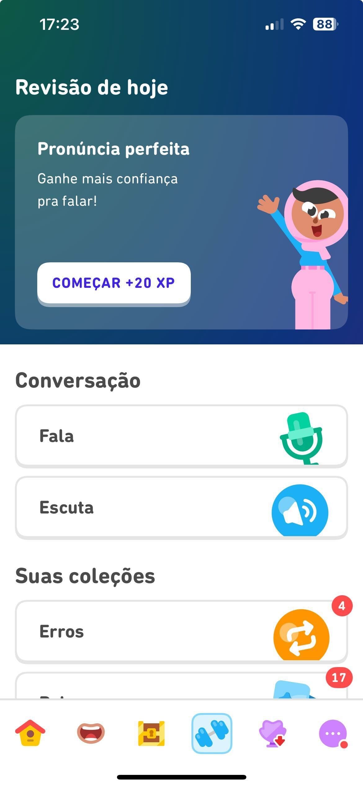 Captura de tela da central da prática com várias opções de lições personalizadas, incluindo uma seção chamada “Conversação”, com um botão para “Fala” e outro para “Escuta”, e outra seção chamada “Suas coleções”, na qual se vê um botão de “Erros”.