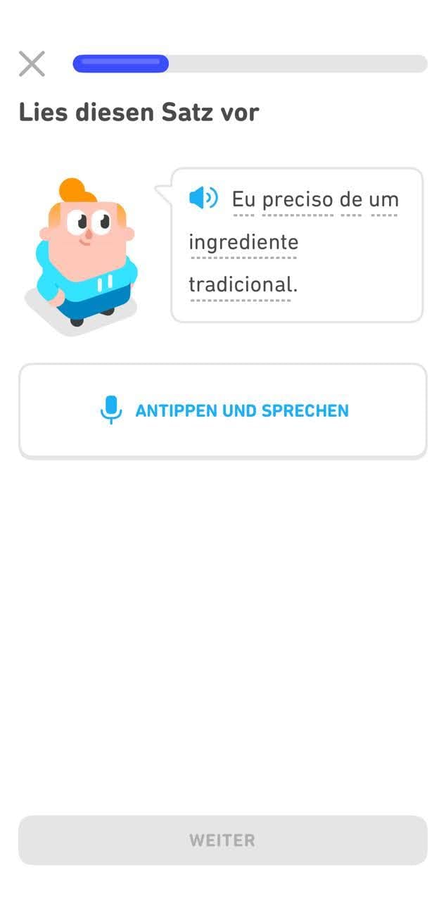 Screenshot einer Sprechübung, in der Junior neben einer Sprechblase abgebildet ist, in der ein portugiesischer Satz steht. Darunter befindet sich eine Schaltfläche mit einem Mikrofon-Symbol, in der steht: „Antippen und sprechen“.