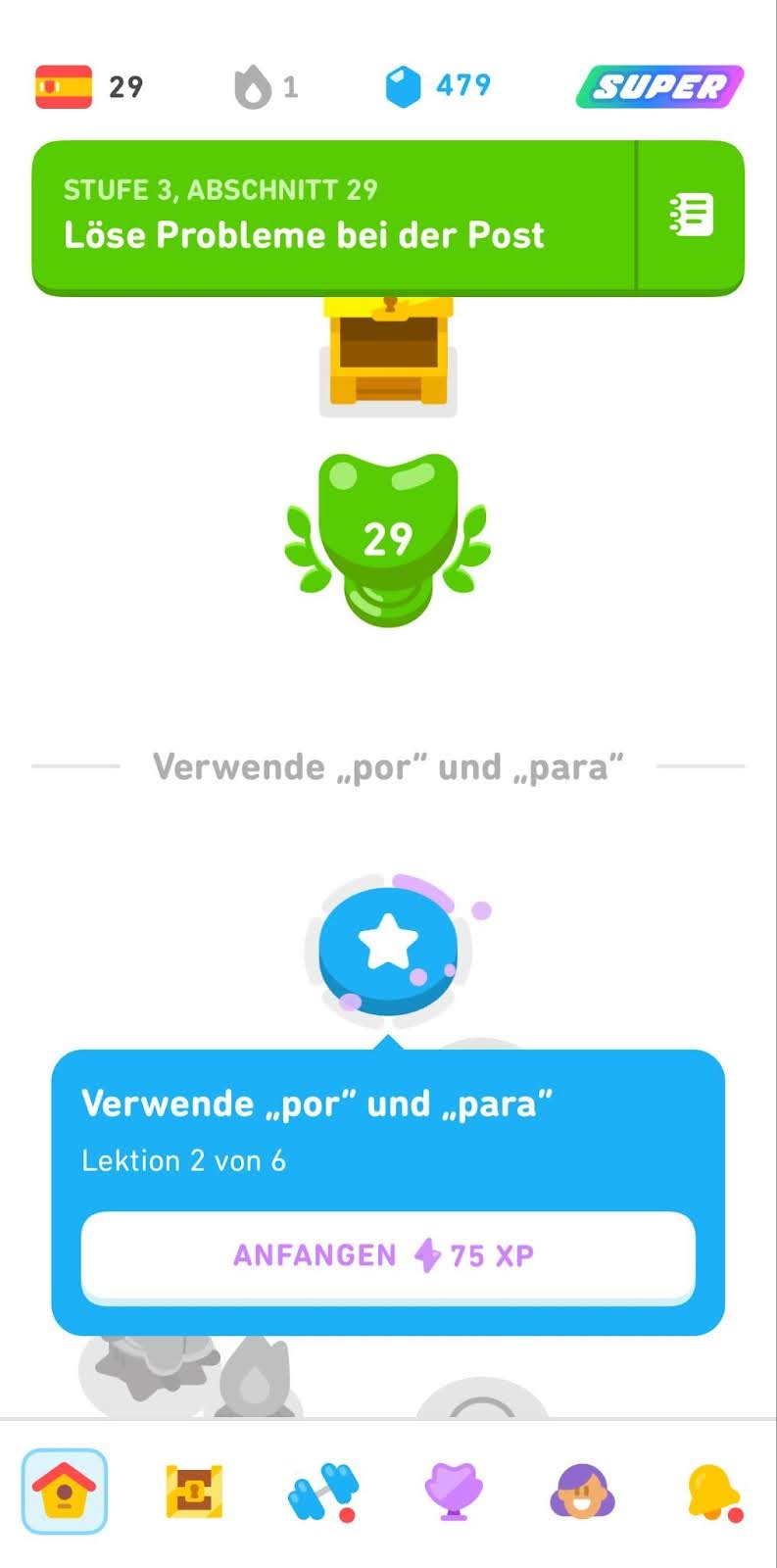 Screenshot des Lernpfads in unserem Spanischkurs. Ein Kreis wurde ausgewählt und darunter wird das Thema der Lektion „Verwende ‚por‘ und ‚para‘“ sowie der Button „Anfangen +75 XP“ angezeigt.