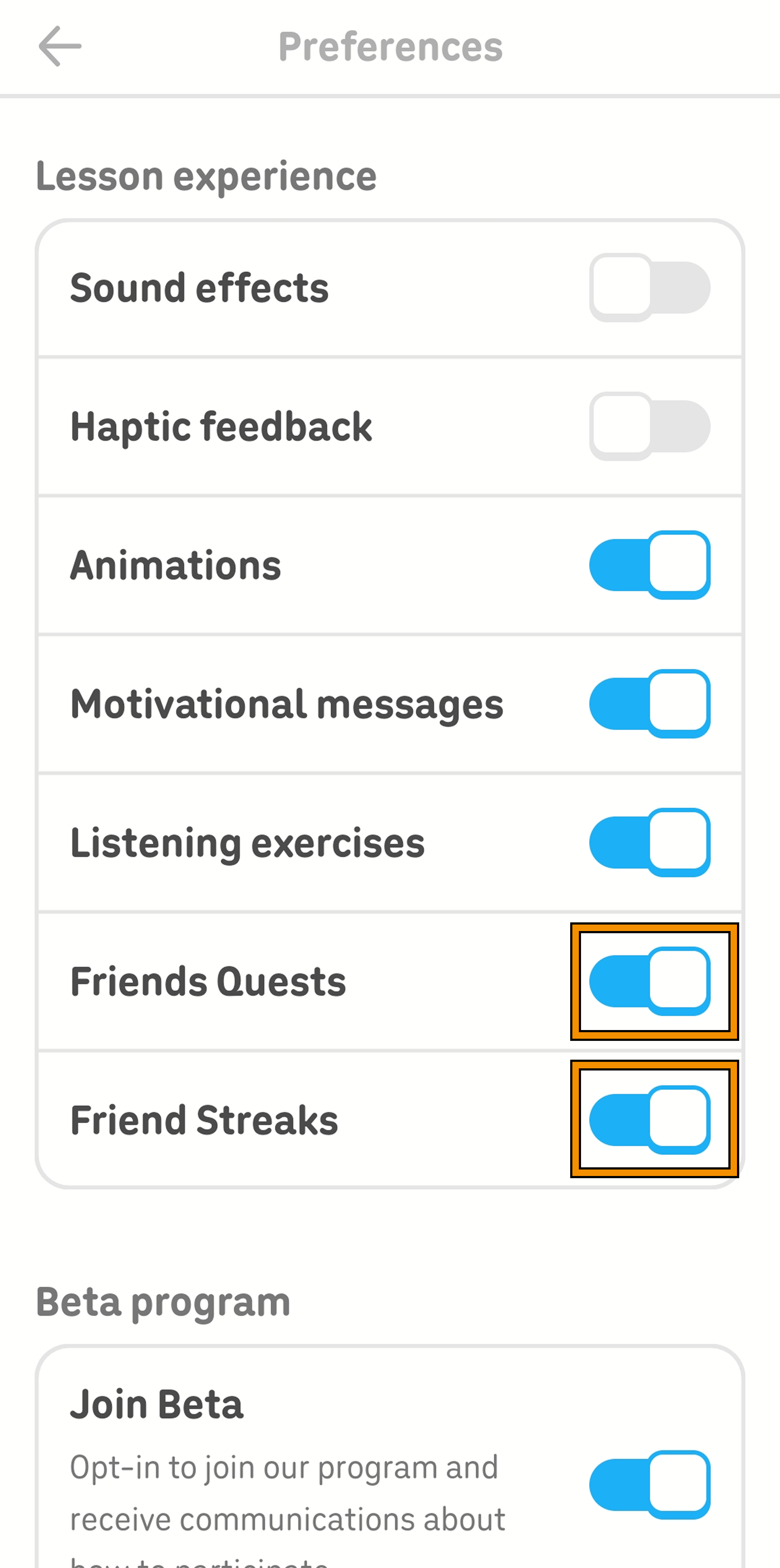Screenshot of the Duolingo app preferences with highlighting showing how to turn off Friends Quests and Friend Streaks
