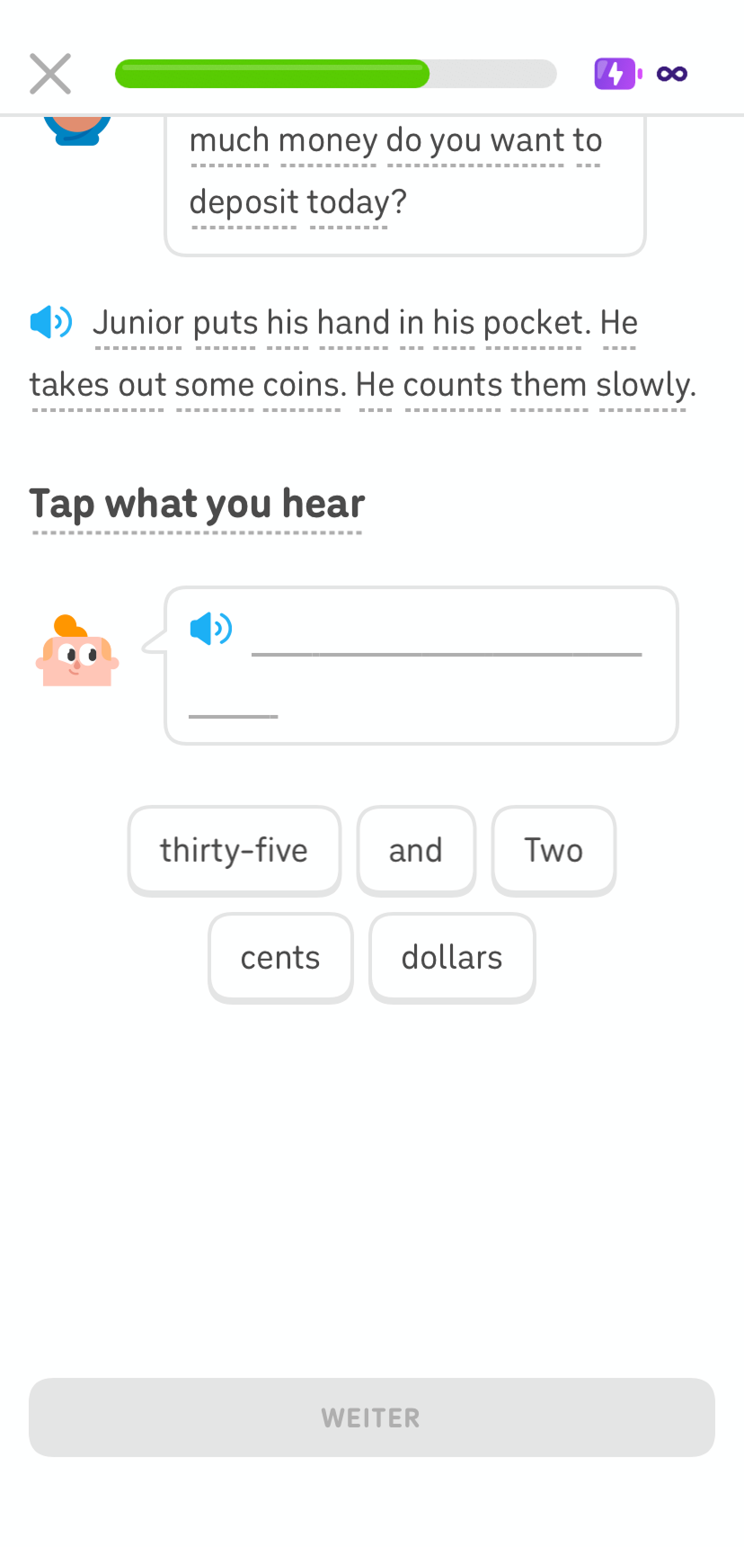 Screenshot eines Ausschnitts einer Story im Englischkurs. Darin ist Duolingo-Charakter Junior abgebildet, neben ihm eine leere Sprechblase. Darunter werden fünf Wortkacheln angezeigt.