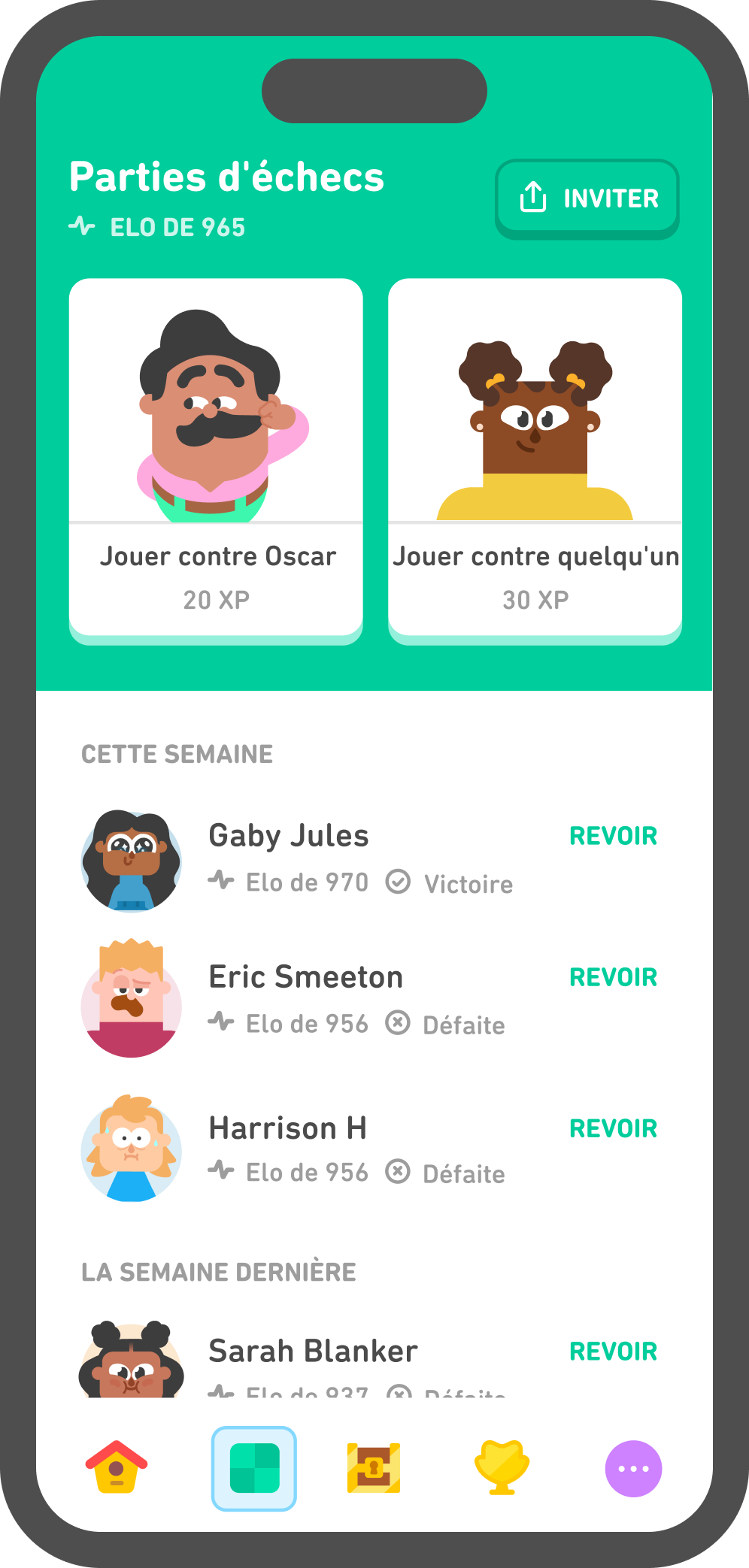 Capture d'écran du cours d'échecs de Duolingo. On peut voir l'historique des parties de l'utilisateur. Celui-ci a la possibilité de démarrer une nouvelle partie contre Oscar, d'affronter un vrai joueur ou de revoir ses parties précédentes.