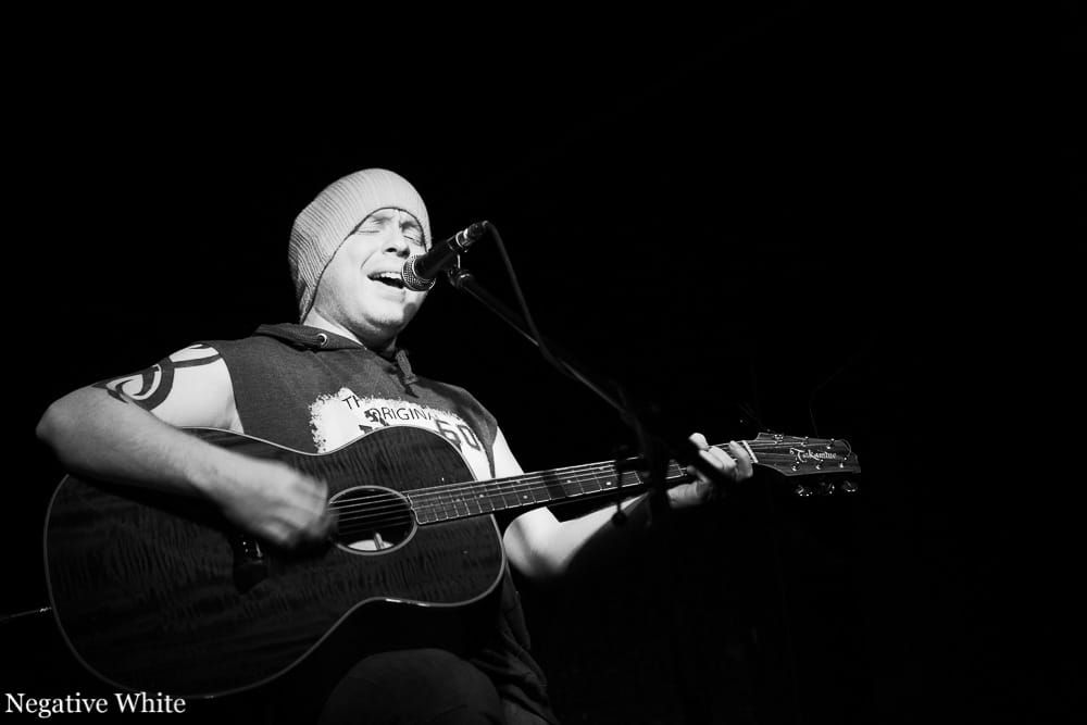 An Acoustic Evening with Antimatter