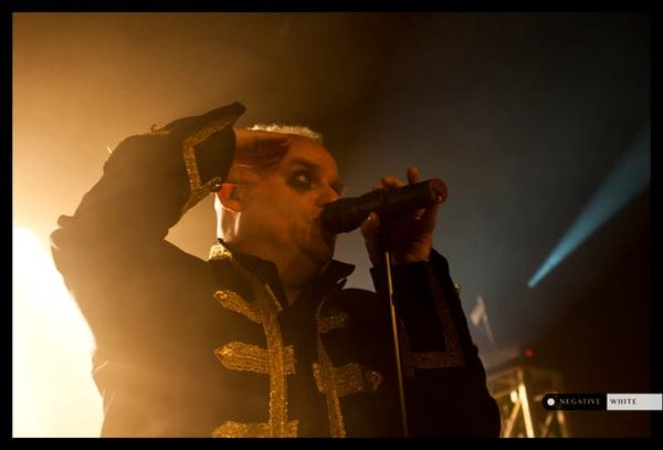 Bildstrecke: Mono Inc., Henke und Lord of the Lost im Dynamo