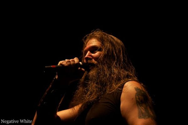 Amon Amarth: Ein Abend voller Brüche