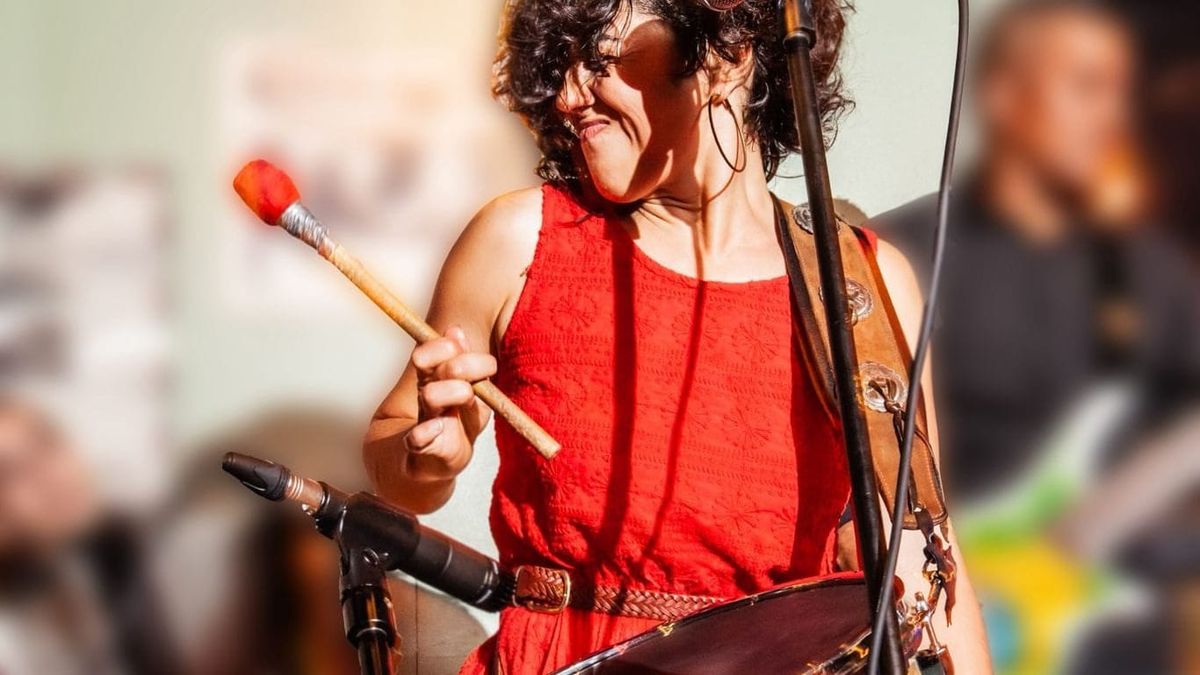 Festa nordestina transforma quintal em arraial com forró e comidas típicas