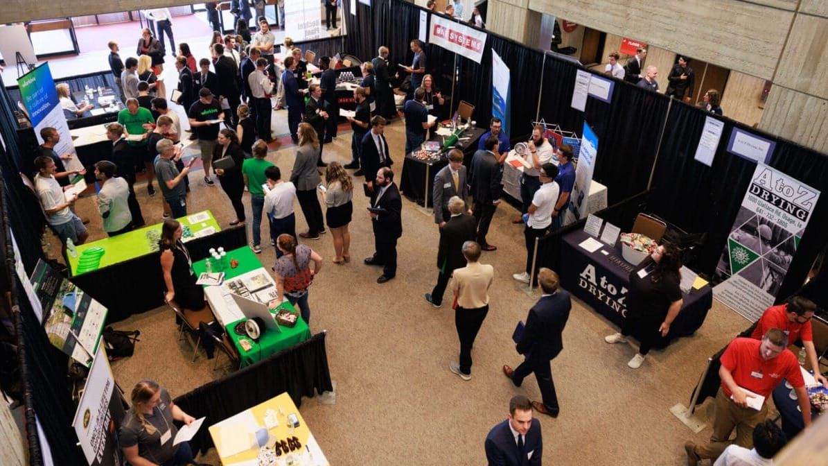 CareerFest em Mississauga e Toronto conectam candidatos a oportunidades de trabalho