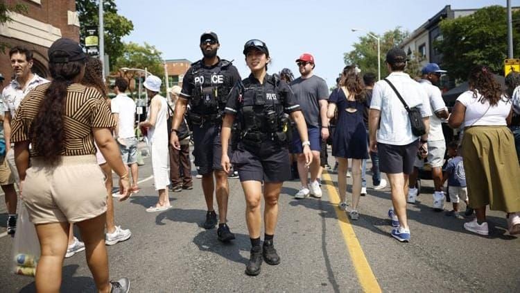 Festas de rua continuam na cidade sob forte esquema de segurança