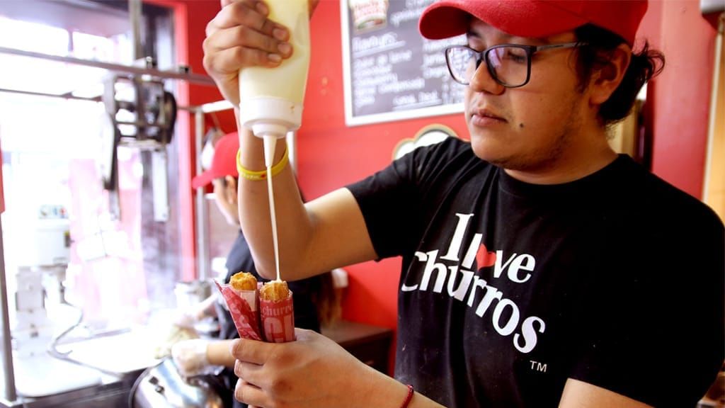 Tour gastronômico explora sabores do Kensington Market