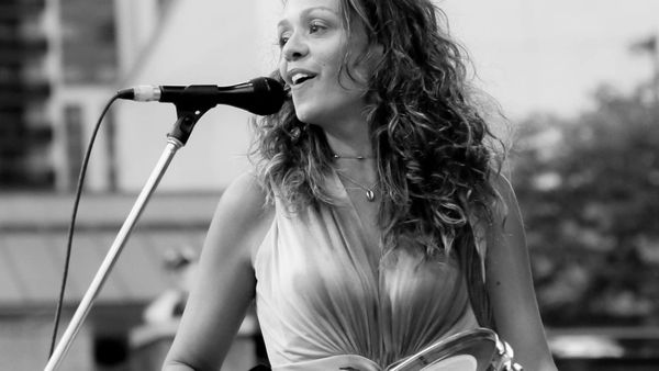 Forró gratuito anima o Harbourfront com música ao vivo e aulas de dança