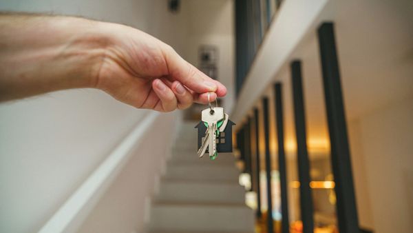 Vendas de novos imóveis na GTA batem recorde negativo e colocam setor em estado de alerta