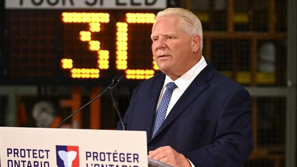 Doug Ford anuncia plano para banir câmeras de velocidade em Ontário