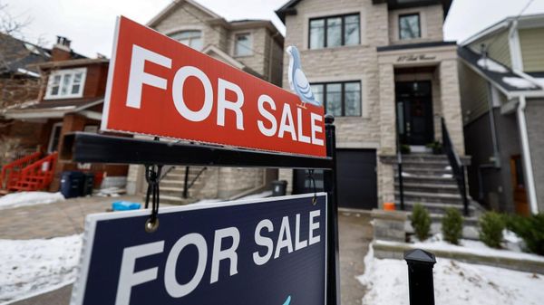 Mercado imobiliário de Toronto segue travado após pior ano de vendas em décadas