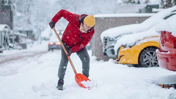Pagamento por remoção de neve nos EUA vira comparação direta com Toronto
