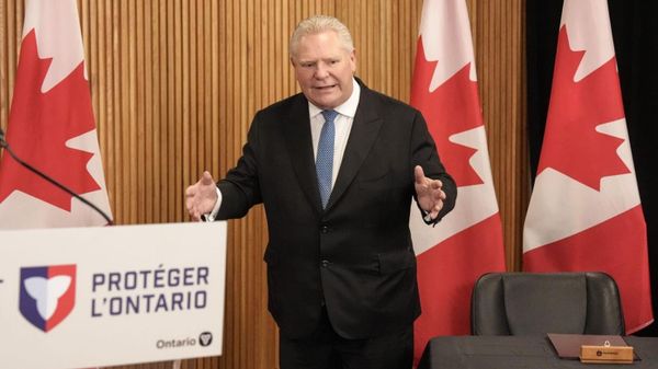 Governo de Ontário quer proibir revenda de ingressos acima do valor original