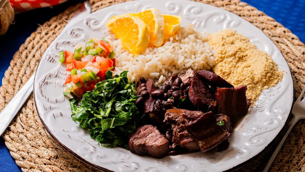 Feijoada beneficente vai arrecadar fundos para apoiar pessoas com necessidades especiais