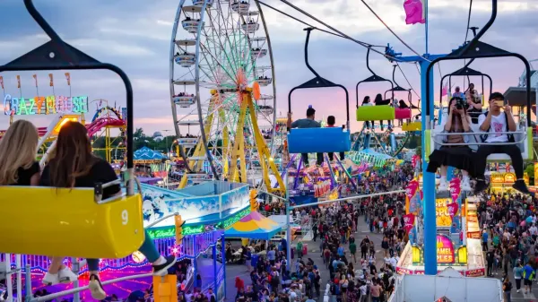 CNE reúne parque de diversões, shows e comidas inusitadas até setembro
