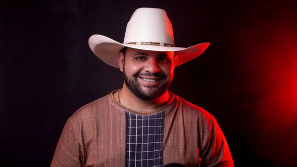 Sextou recebe Léo Pratta para uma noite de sertanejo raiz