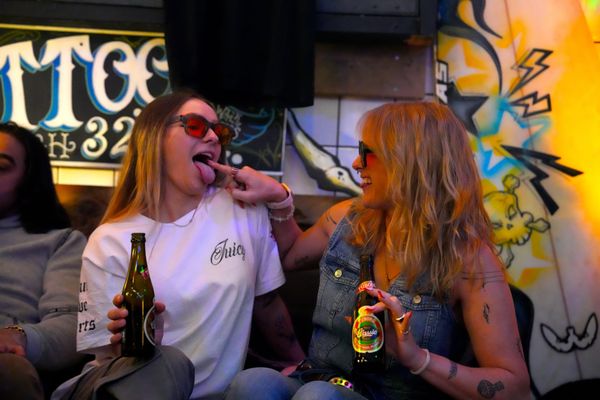 Tepaluotų pirštų garažas