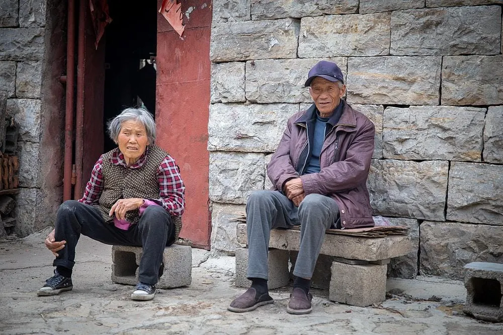 养老金的真相：有人每月领取数千元，有人只有两三百元