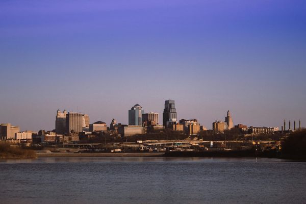 How to Leave Kansas Residency: Complete Guide to Changing Domicile (2026)
