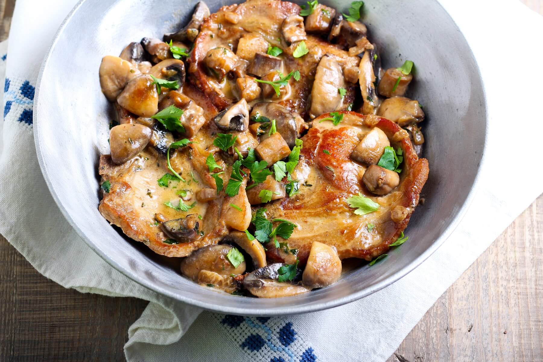 One Pot Fennel and Potato Pork Chops Recipe