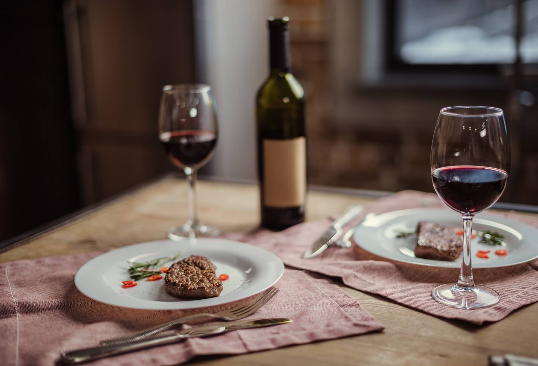 Three Romantic Valentine’s Day Recipes and Wine Pairings