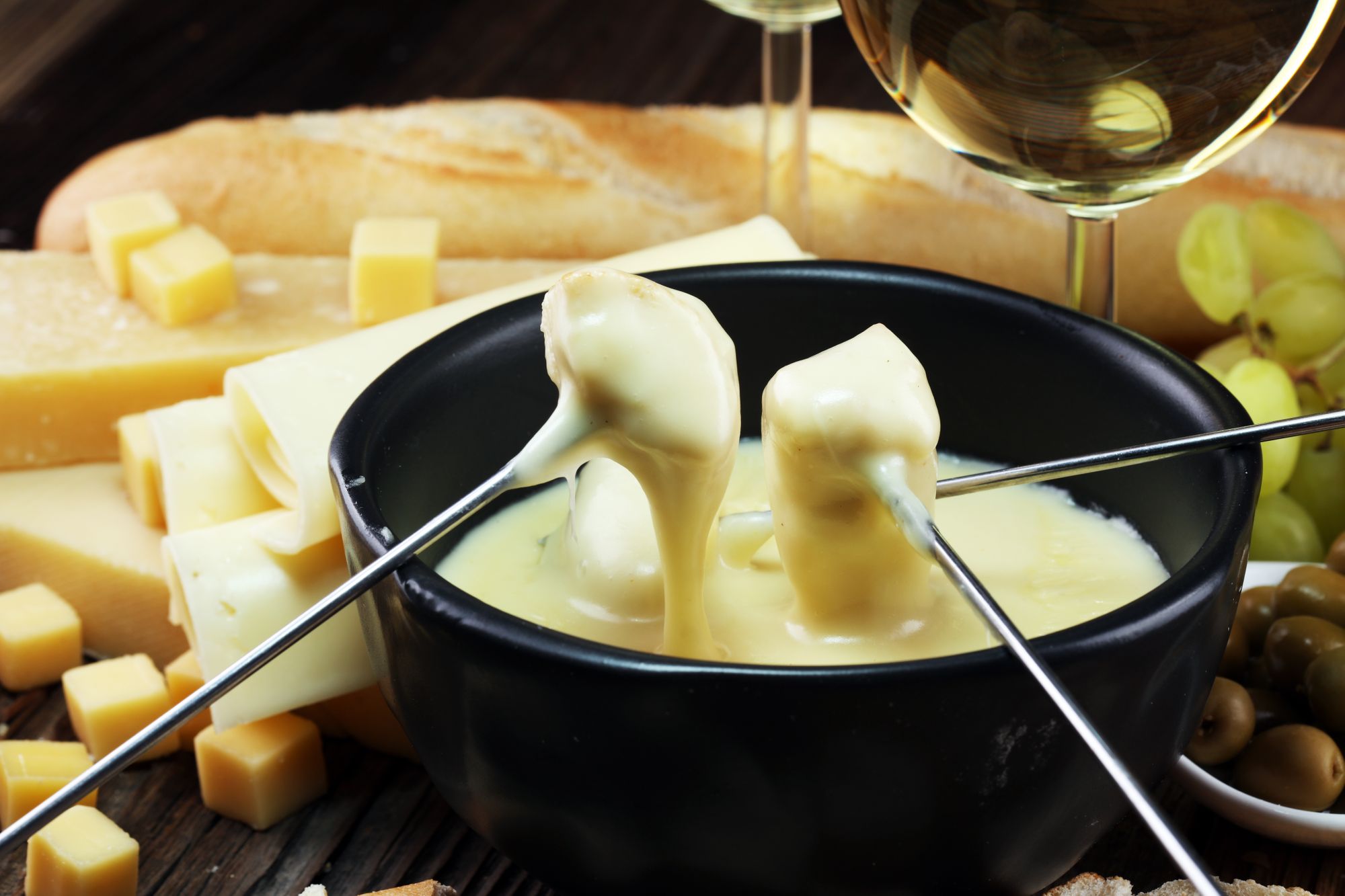 Bratwurst and Cheddar Fondue