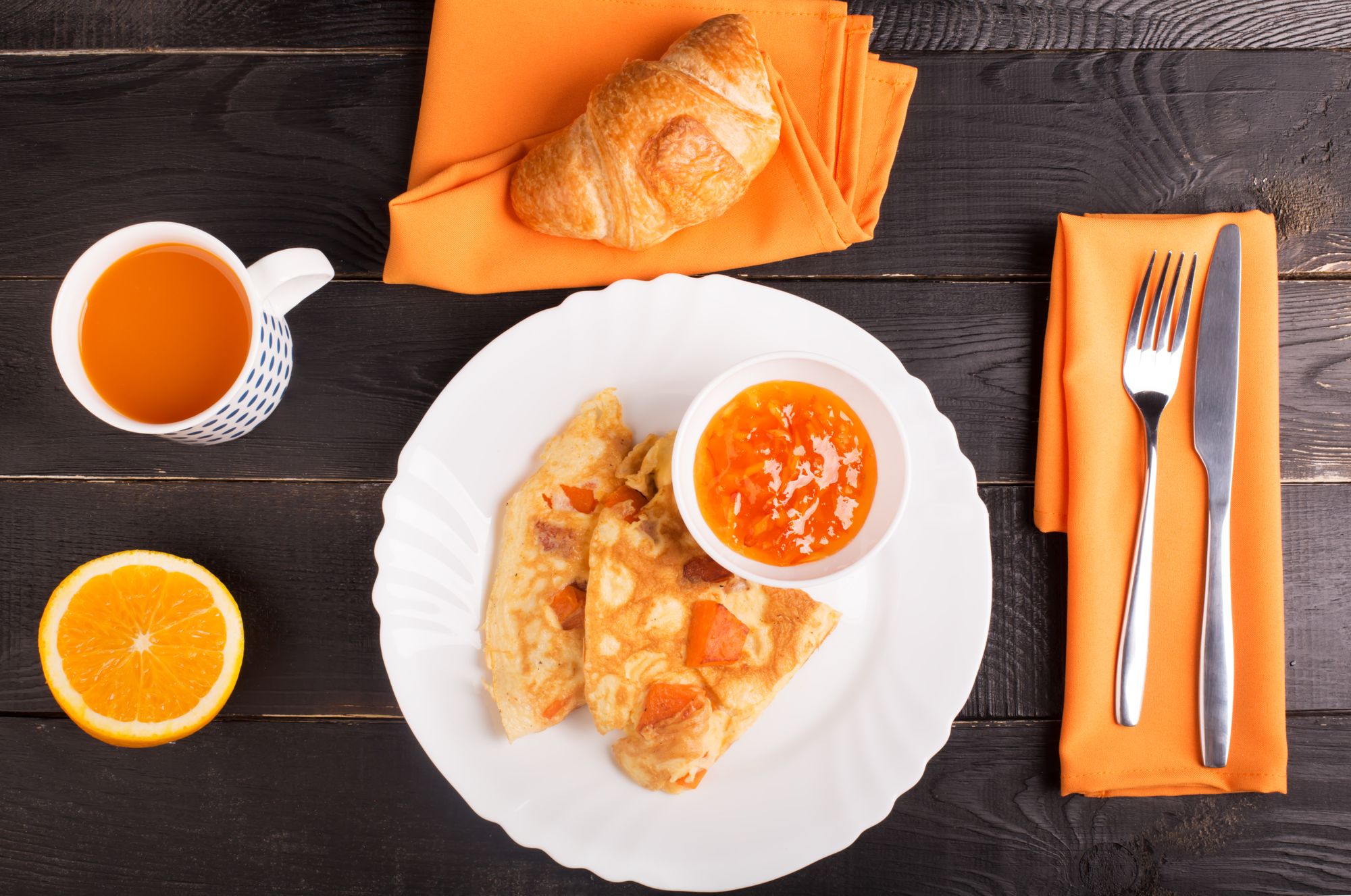 Spicy Pumpkin and Halloumi Omelette