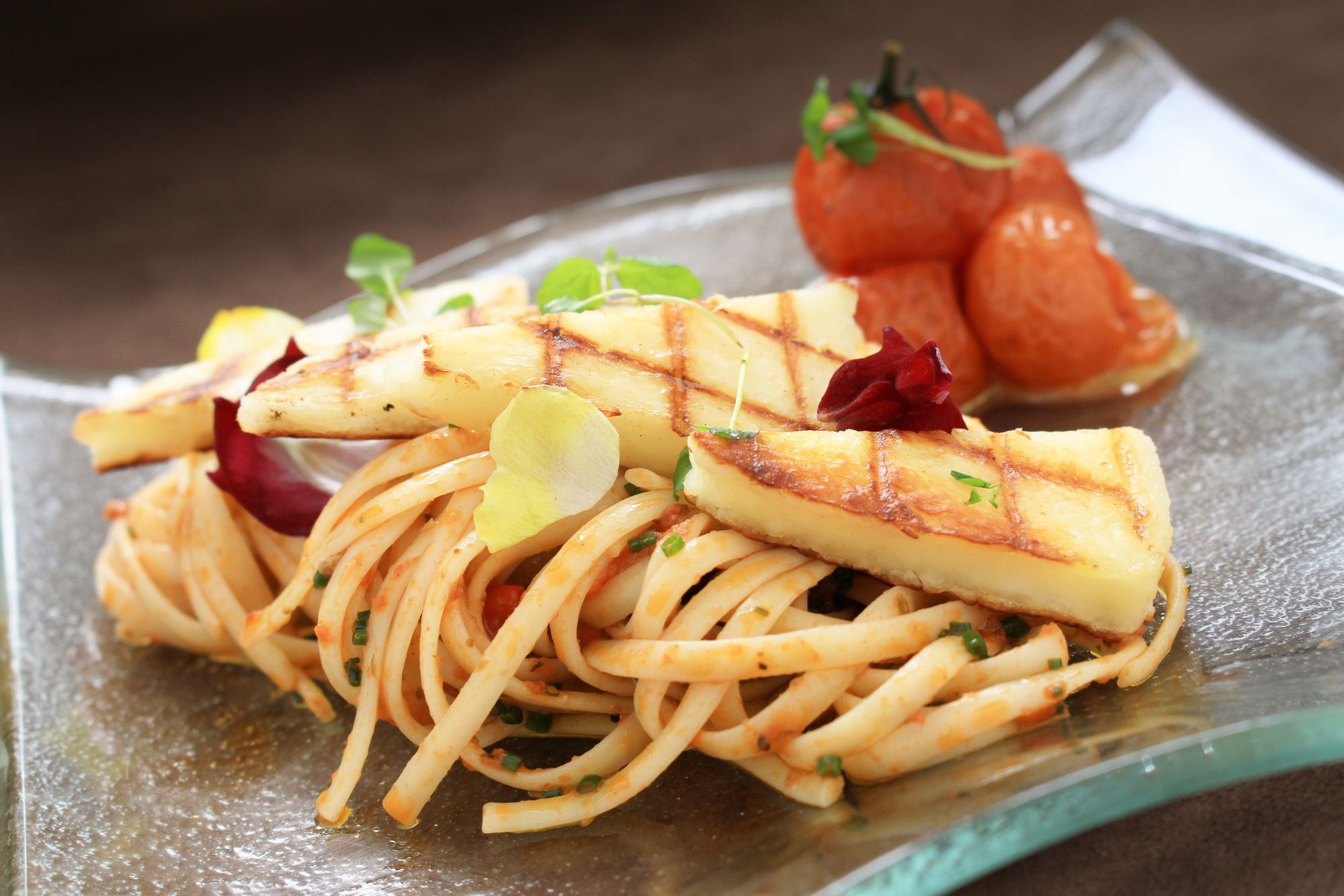 Pasta with Tomato and Halloumi