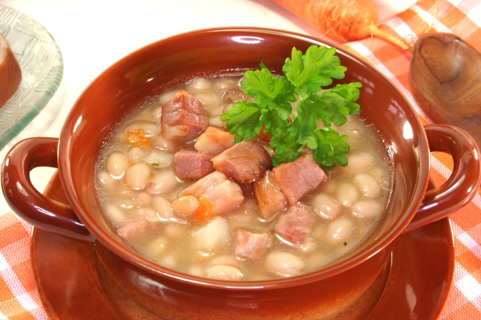 Tuscan Beans ‘n’ Bacon Soup