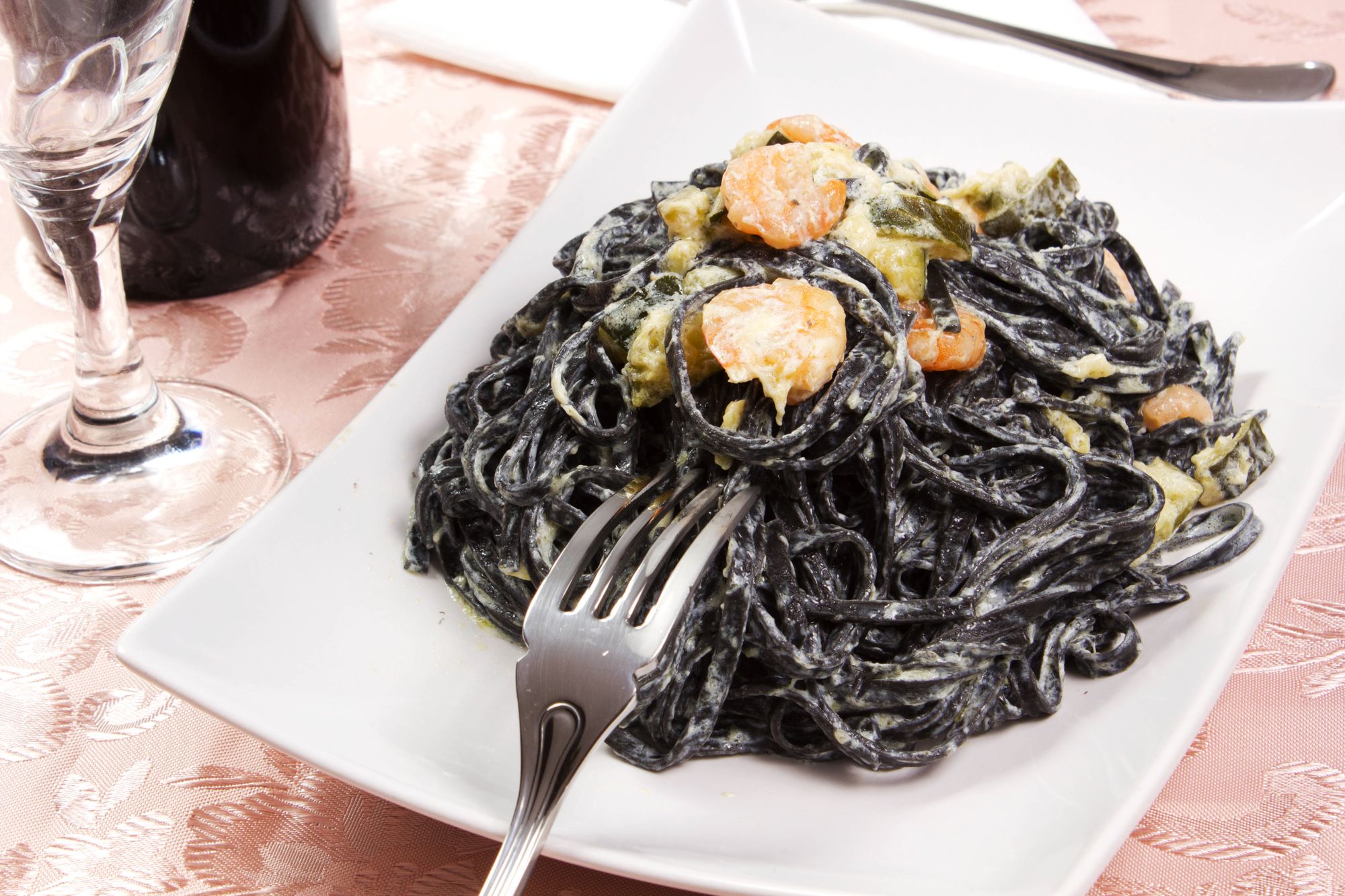 Squid Ink Pasta with Chilli Crab