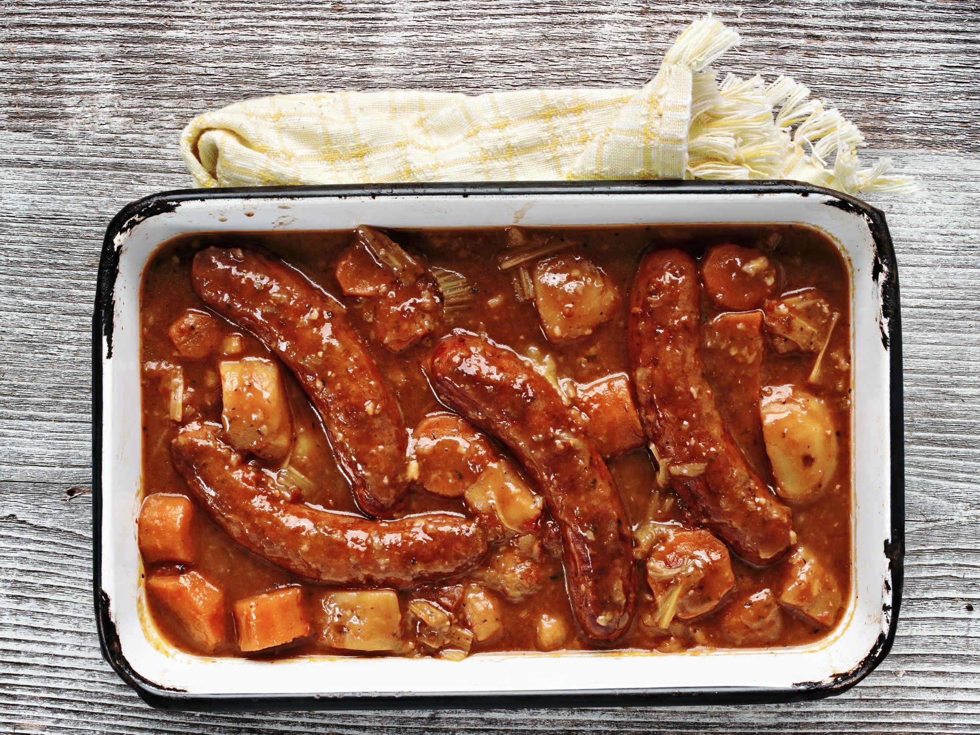 Sausages in Red Wine Sauce