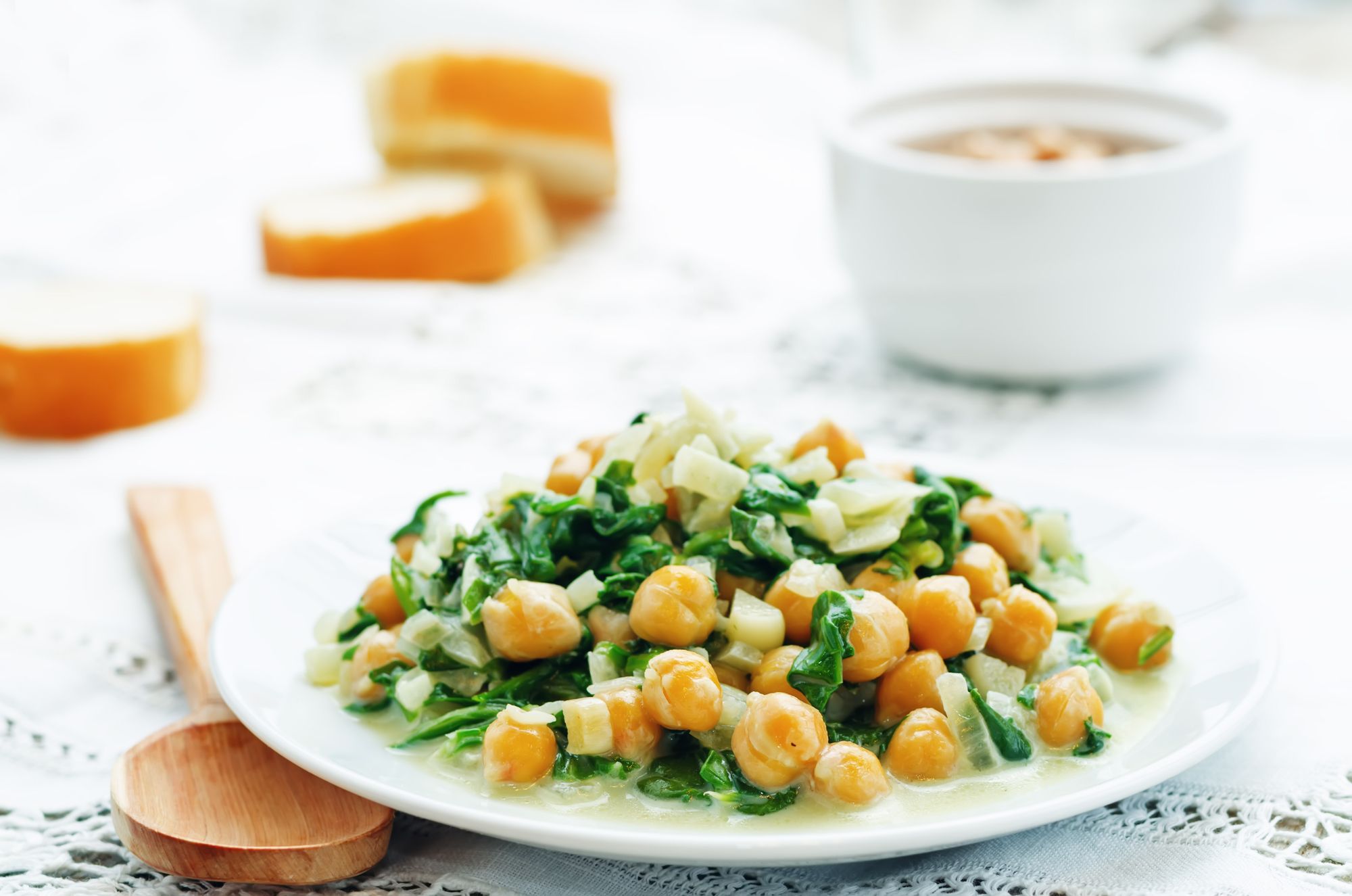 Spinach with Chickpeas and Raisins