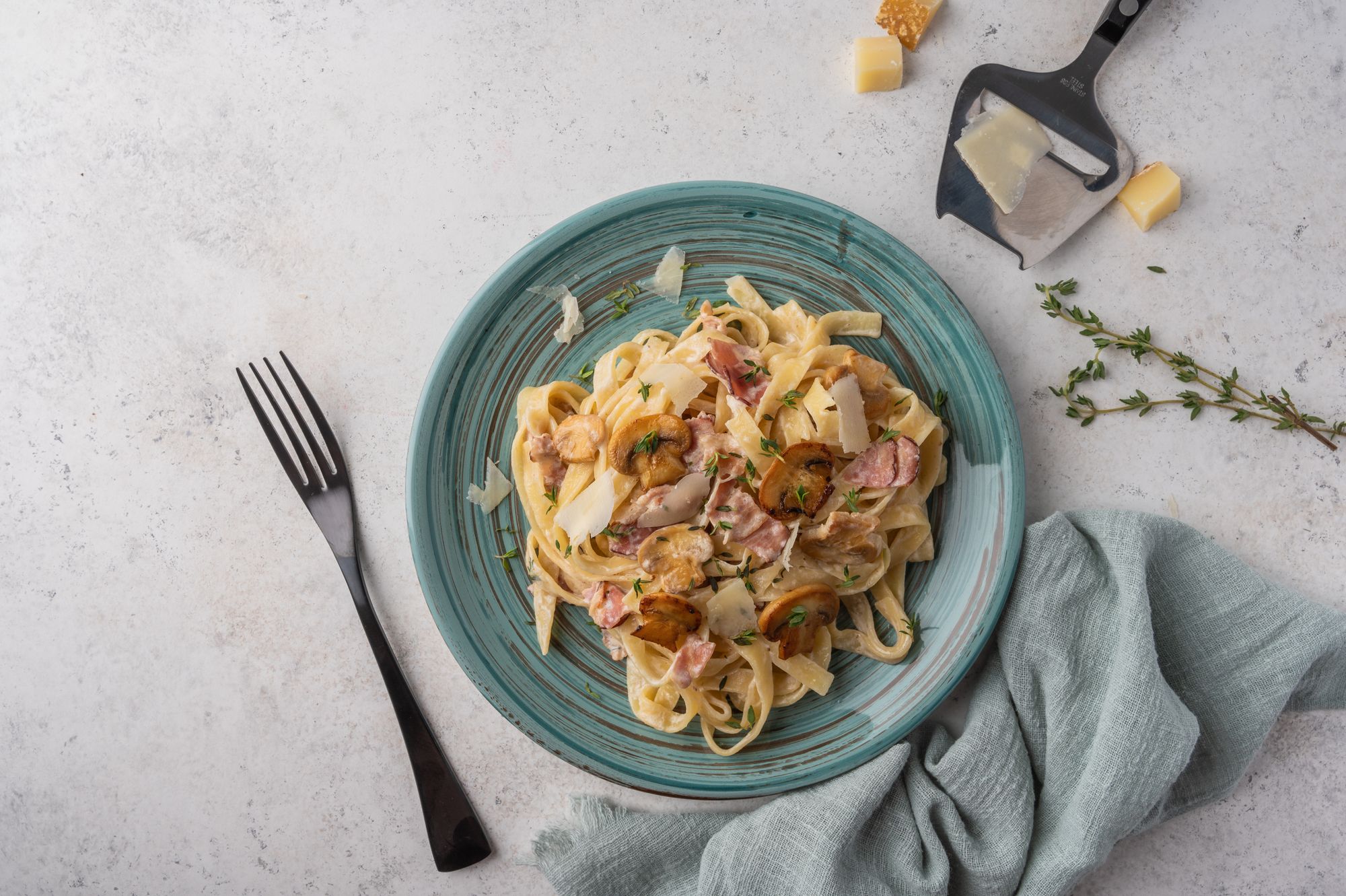 Smoked Ham and Mushroom Linguine