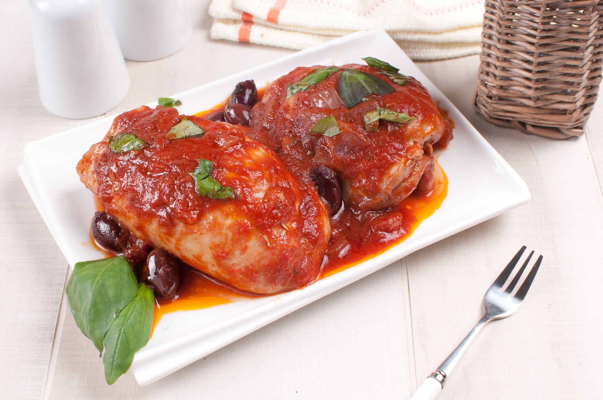 Mediterranean Chicken with Olives and Feta