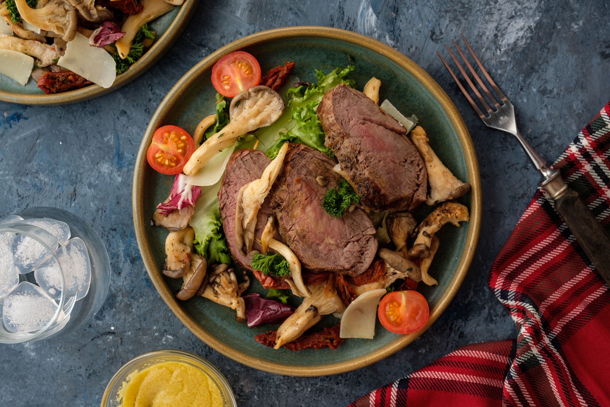 Sticky Beef with Oyster Mushrooms