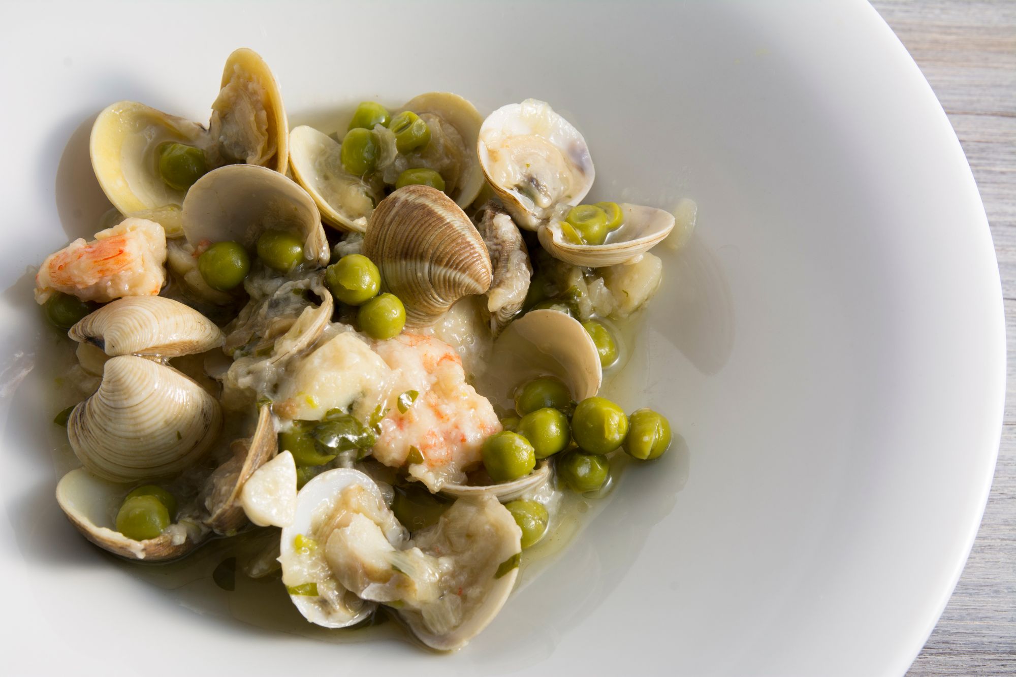 Clams with Wild Garlic