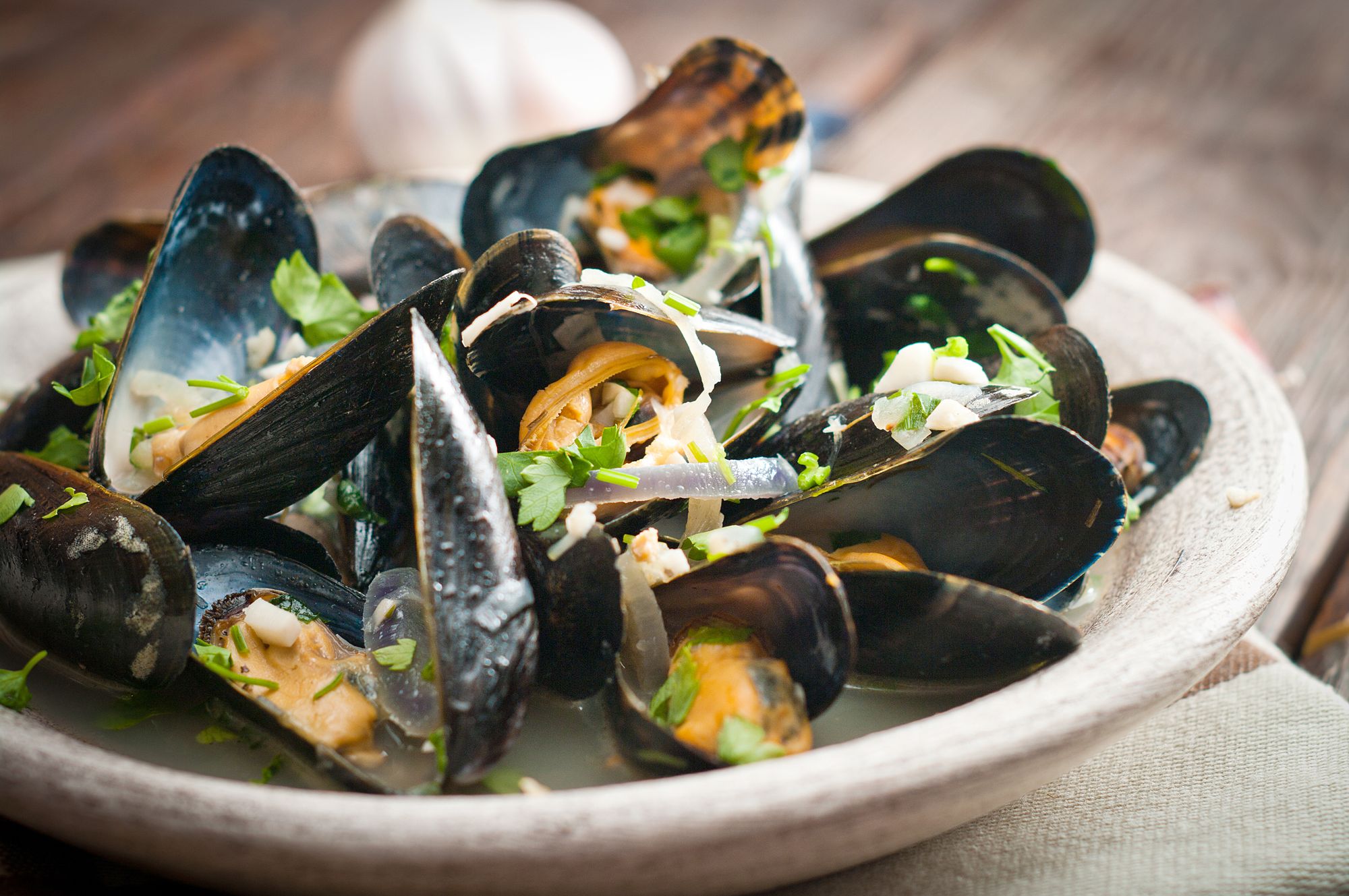 Mussels with Wine and Fennel