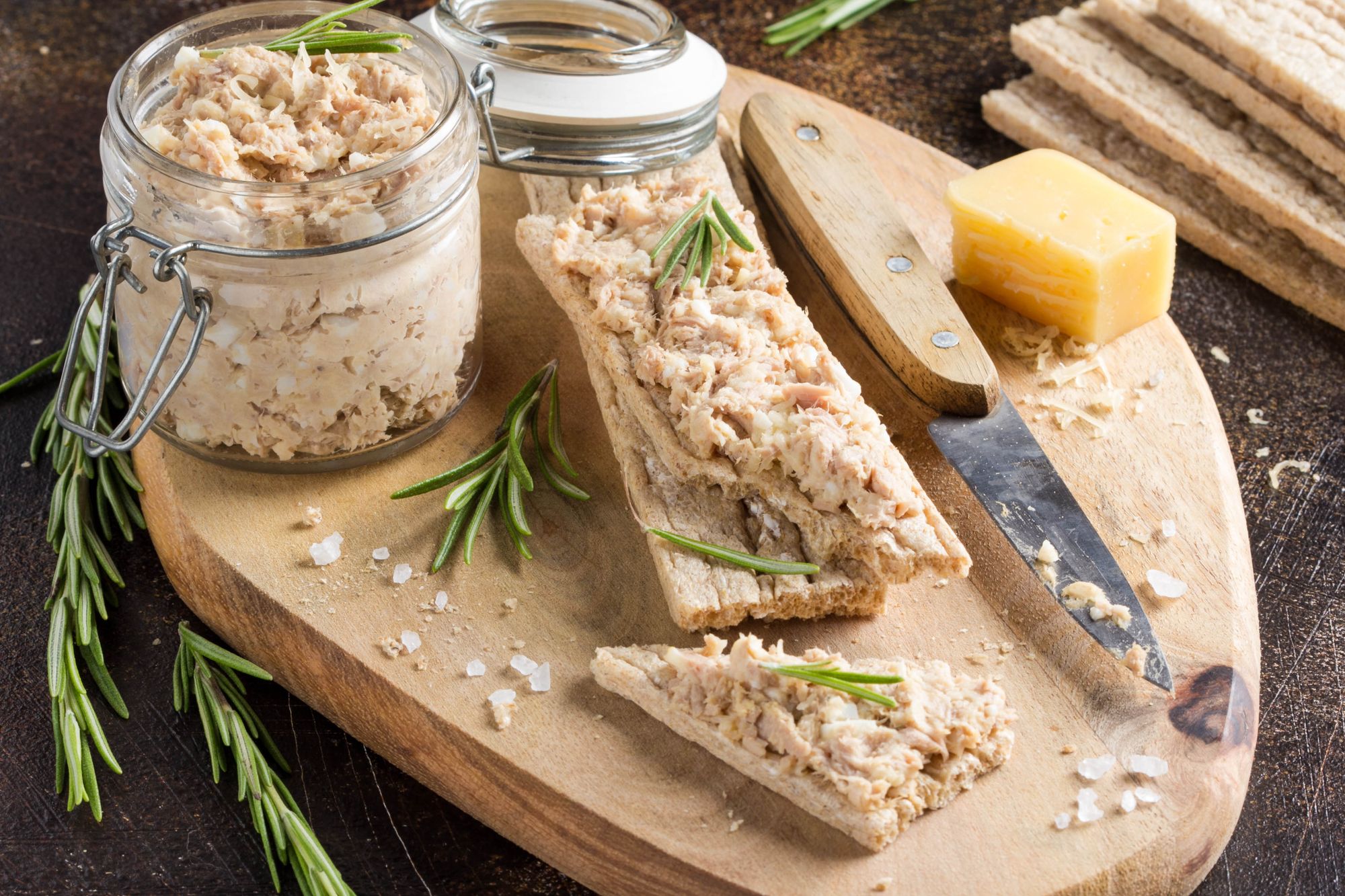 Tuna, Quark and Herb Dip