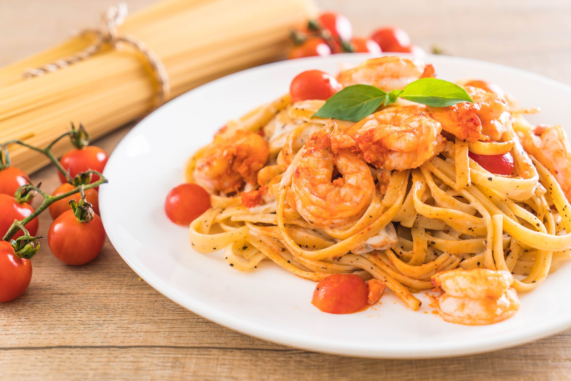 Spaghetti with Prawns and Harissa