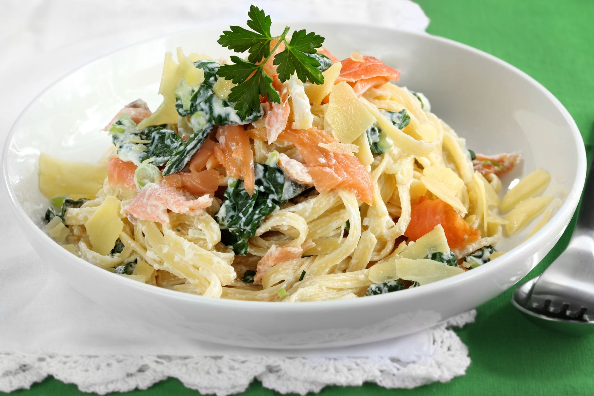 Creamy Smoked Salmon Linguine