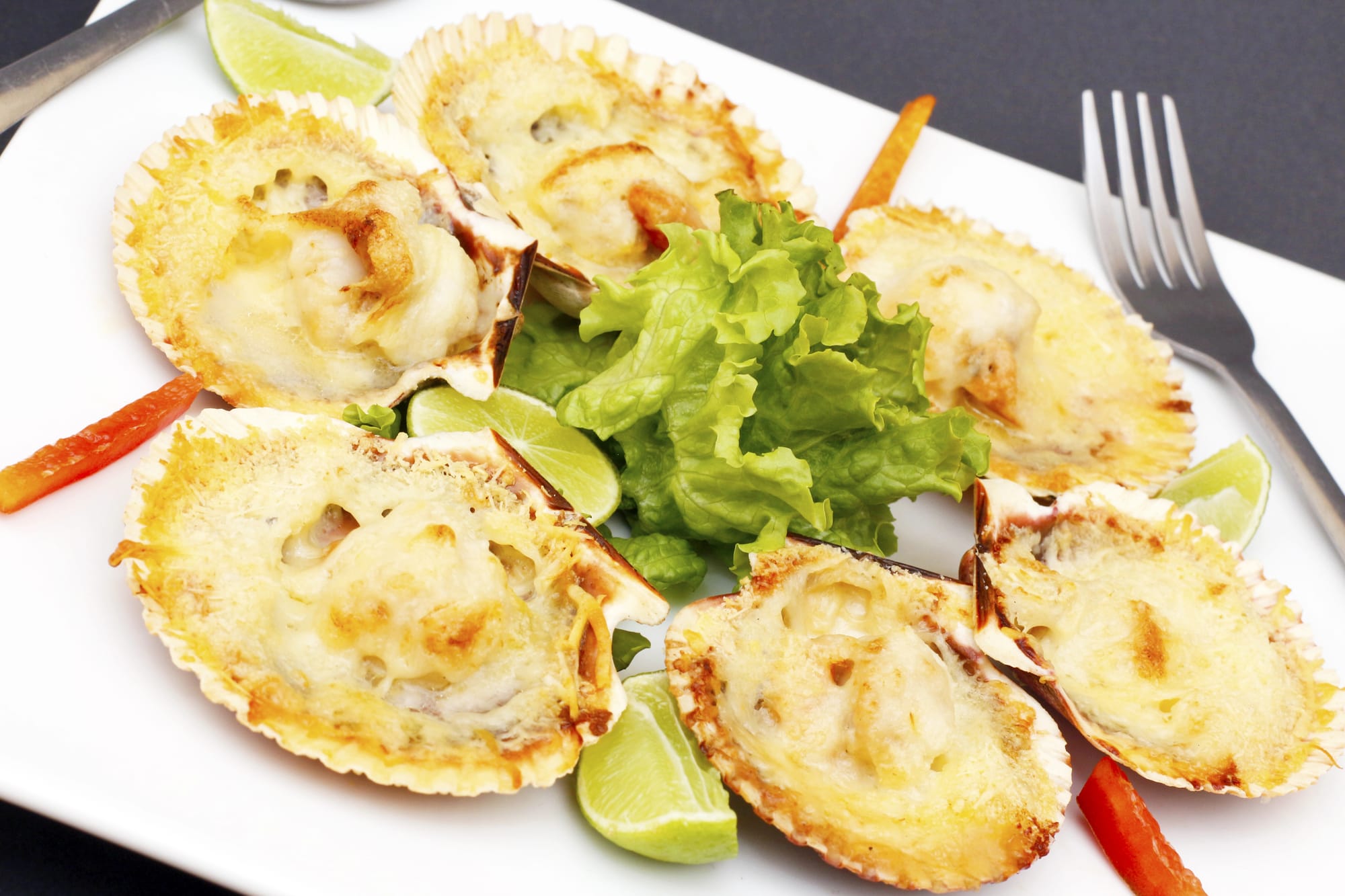Scallops with Parmesan and Lime