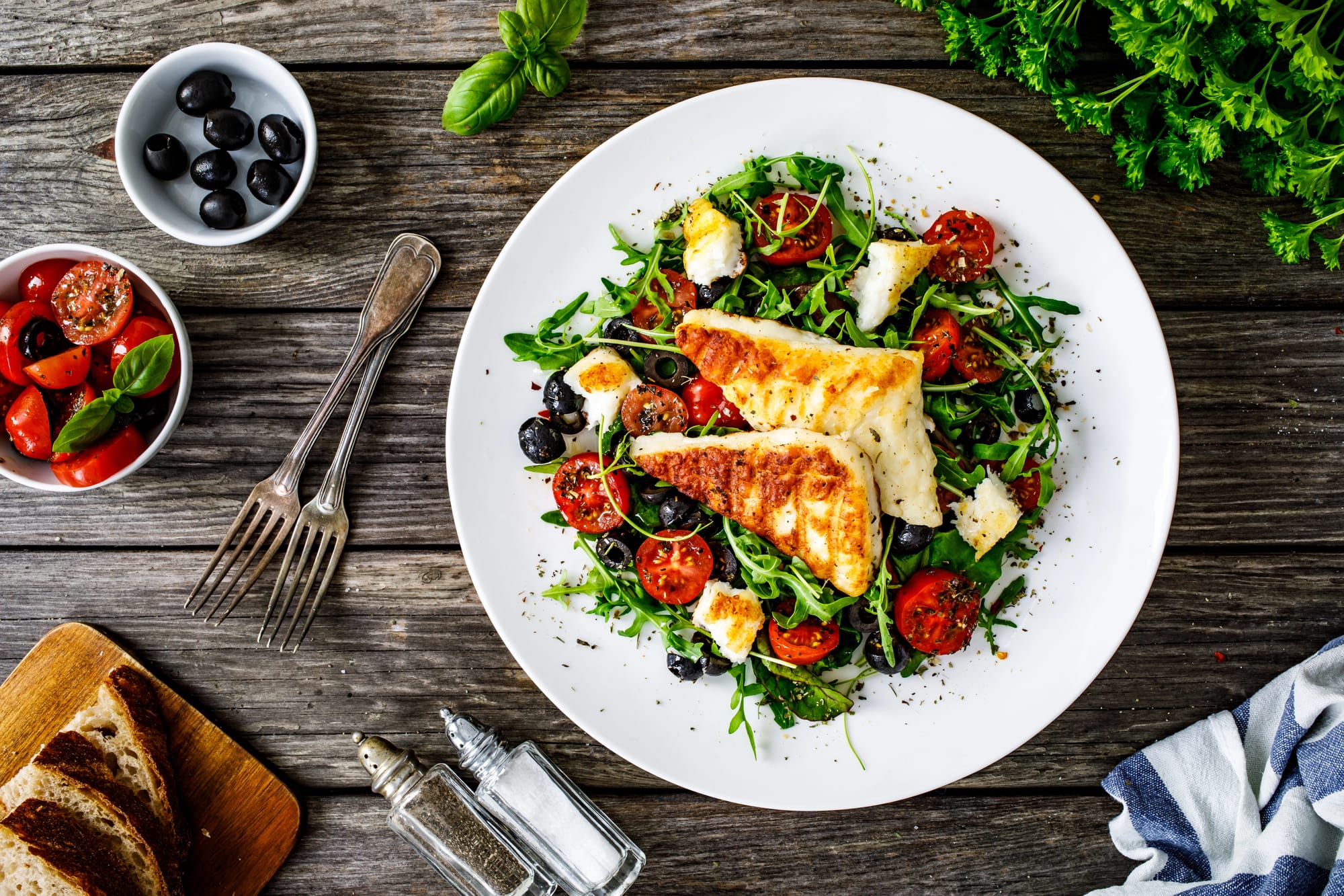 Thai Fusion Halloumi Salad