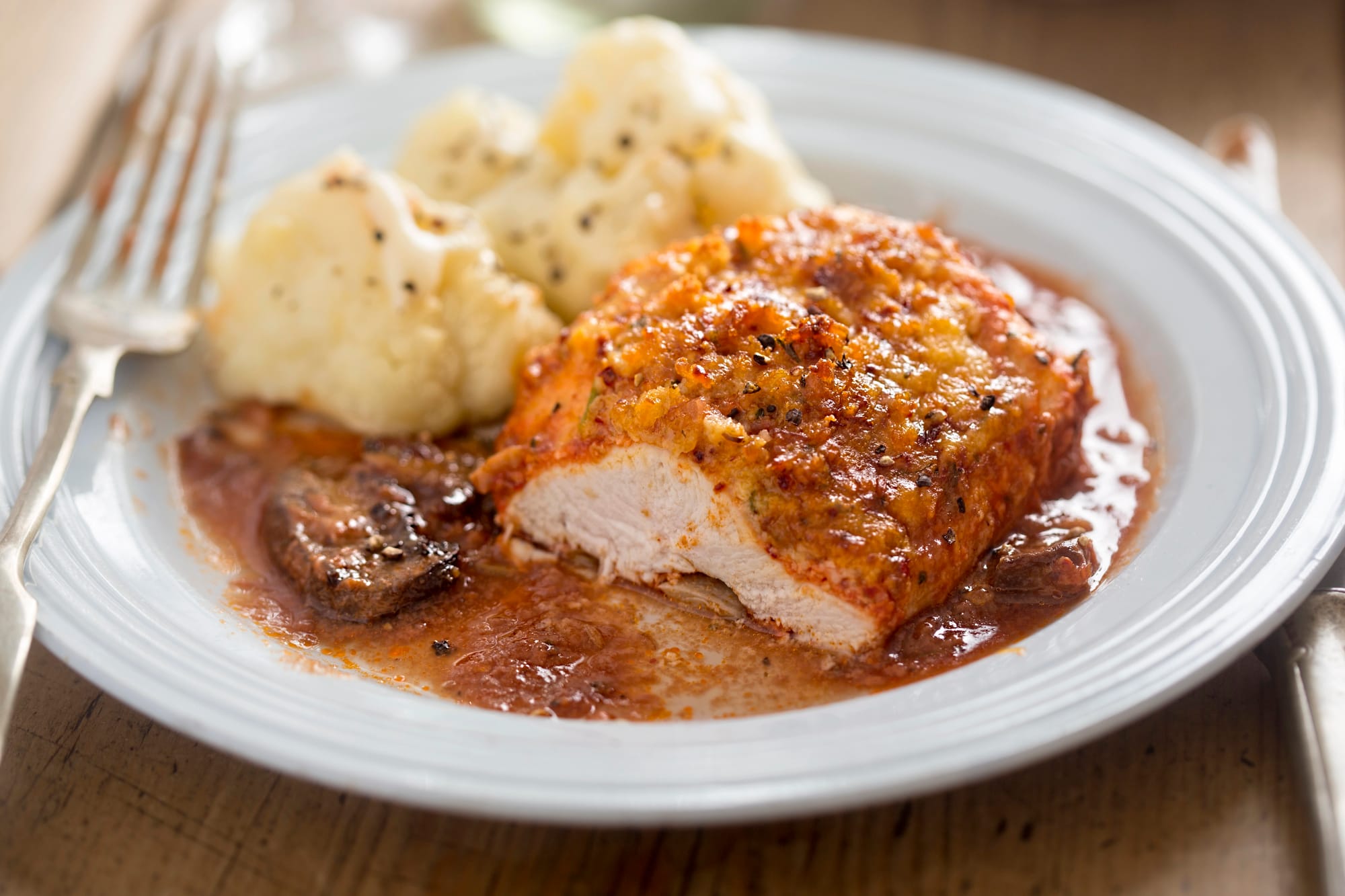 Crispy Chicken with Chestnut Mushrooms