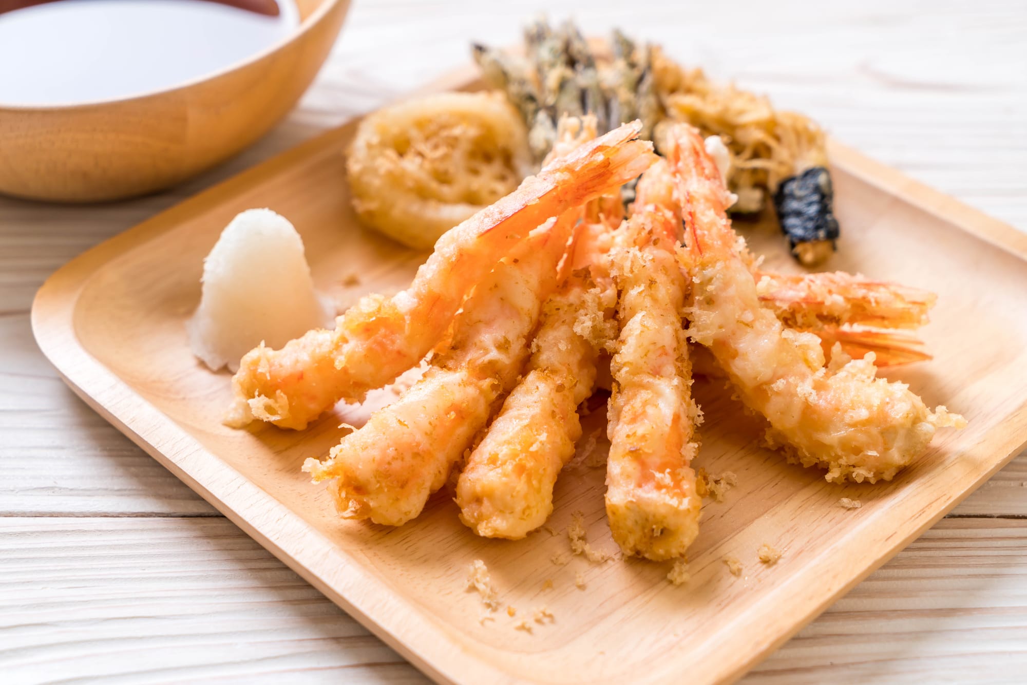 Tempura Prawns with Sesame Soy Dipping Sauce