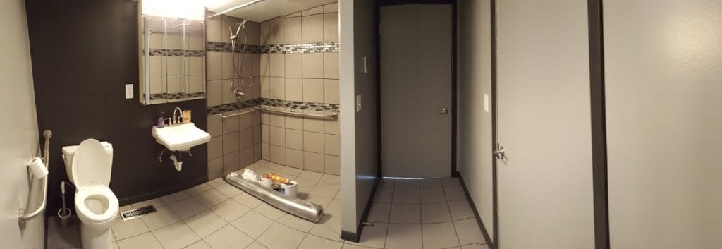 parents-bathroom
